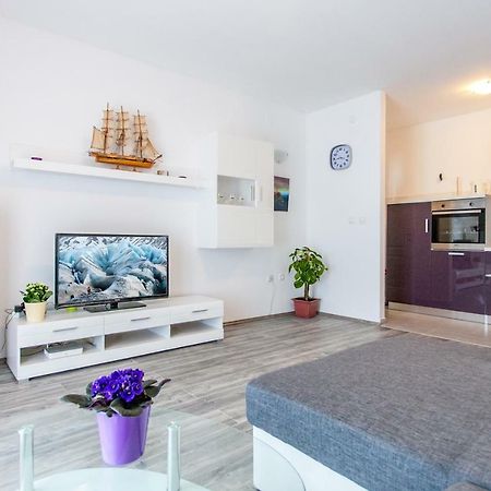 Apartman Miami Podstrana Værelse billede