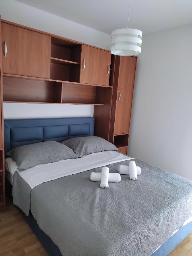 Apartman Miami Podstrana Eksteriør billede