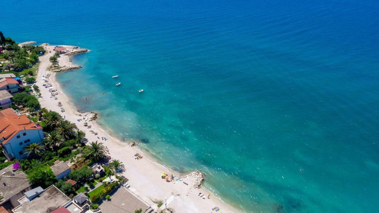 Apartman Miami Podstrana Eksteriør billede